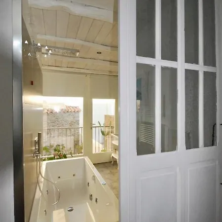 Su Zampillu Boutique