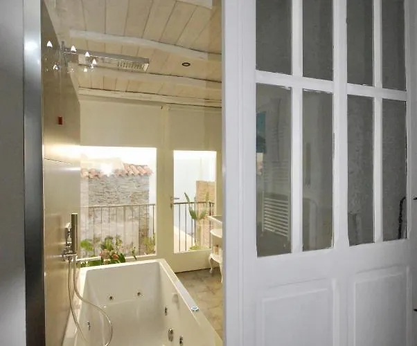 Su Zampillu Boutique